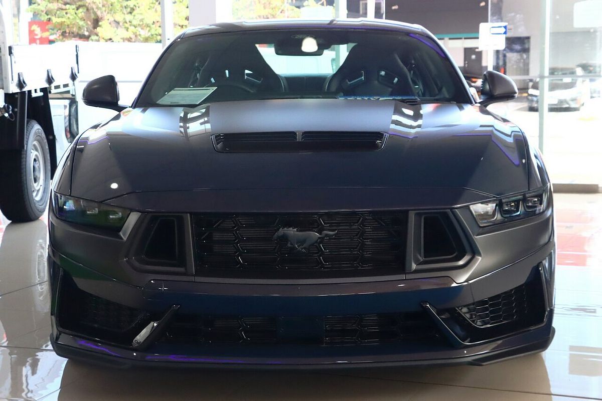 2025 Ford Mustang Dark Horse FO