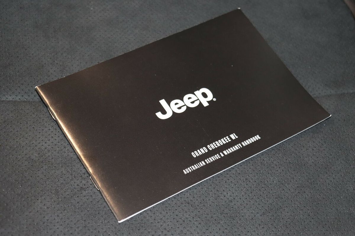 2023 Jeep Grand Cherokee Night Eagle WL