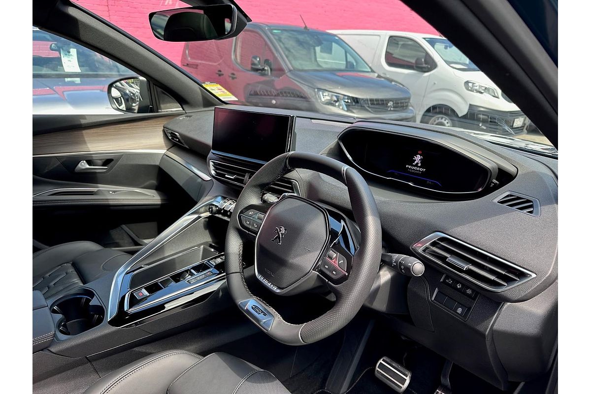 2023 Peugeot 5008 GT Sport P87