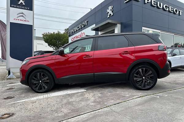 2022 Peugeot 5008 GT Sport P87