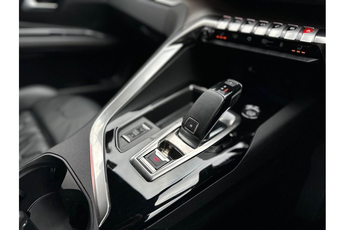 2022 Peugeot 5008 GT Sport P87