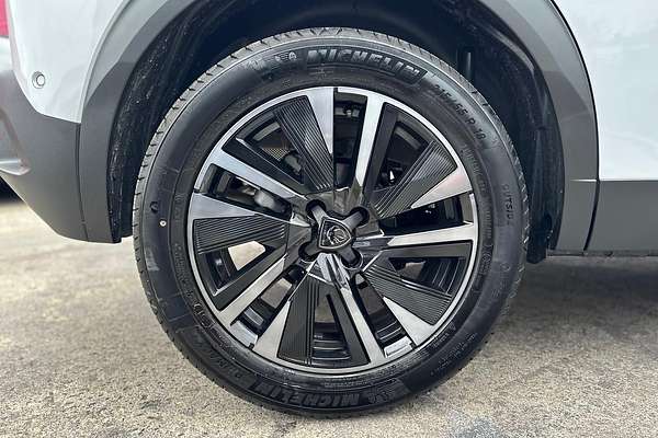 2024 Peugeot 2008 GT P24