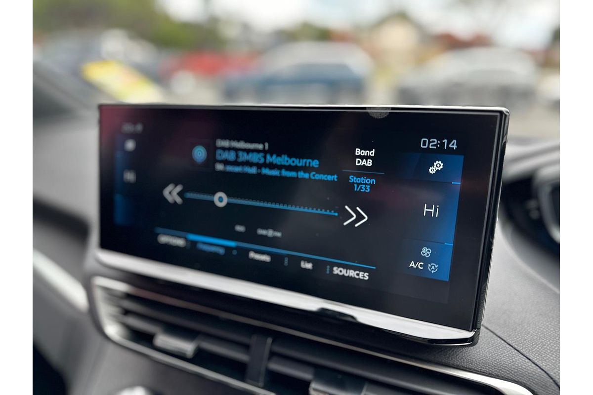 2023 Peugeot 3008 Allure P84