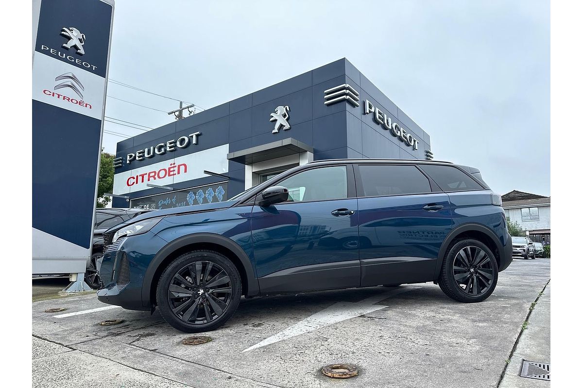 2022 Peugeot 5008 GT Sport P87
