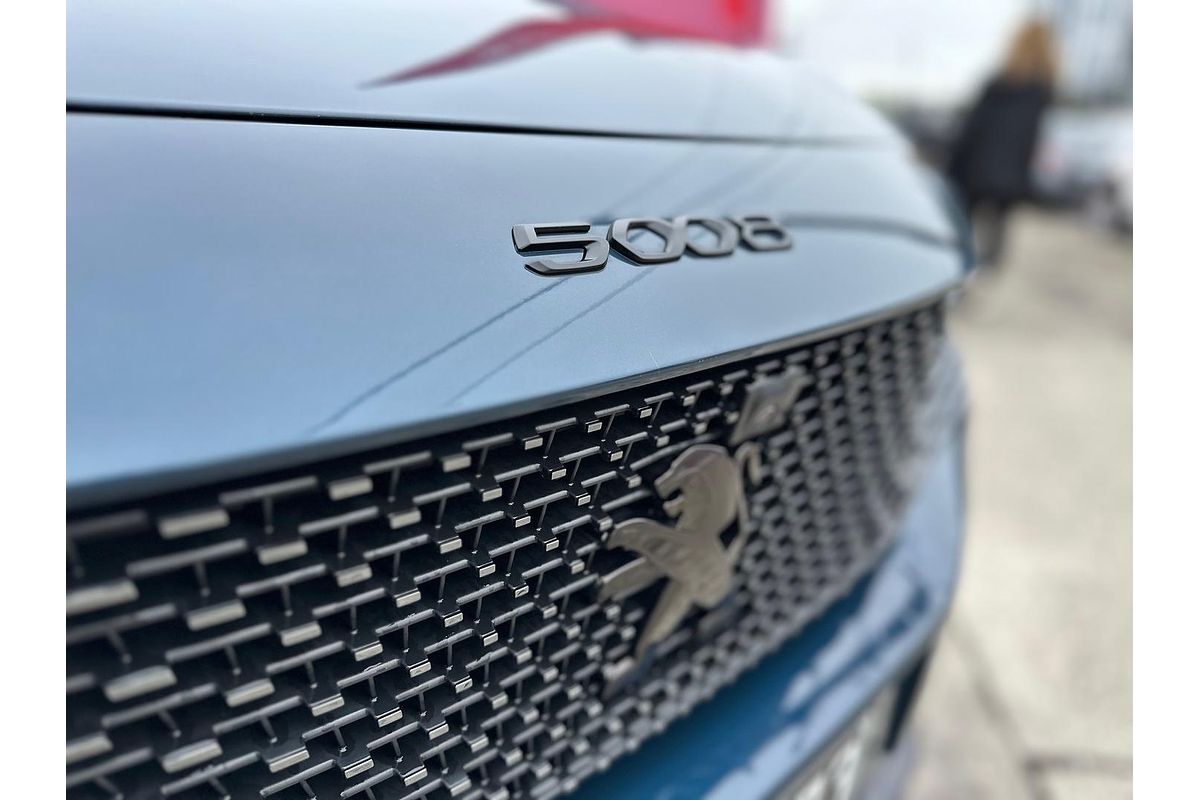 2022 Peugeot 5008 GT Sport P87