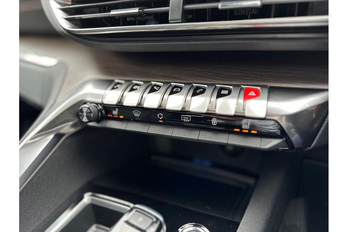 2022 Peugeot 5008 GT Sport P87