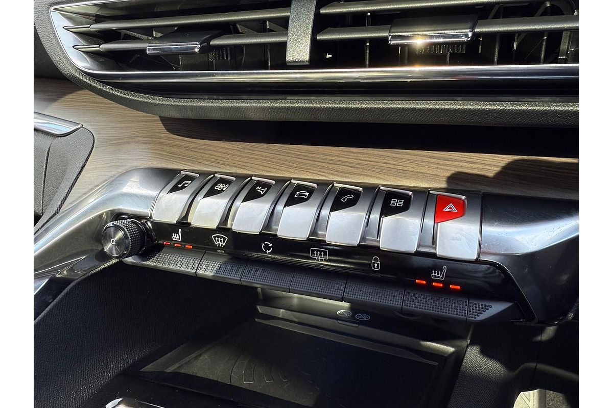2022 Peugeot 5008 GT Sport P87