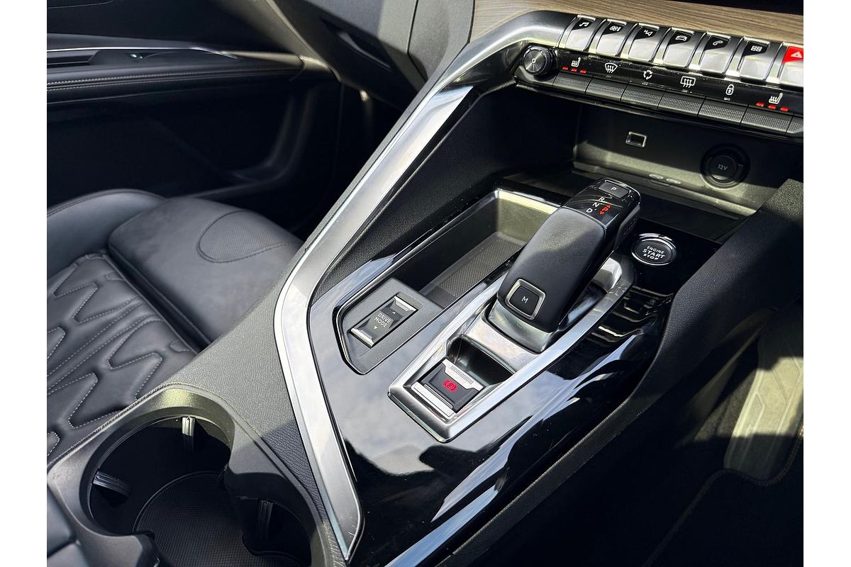 2022 Peugeot 5008 GT Sport P87