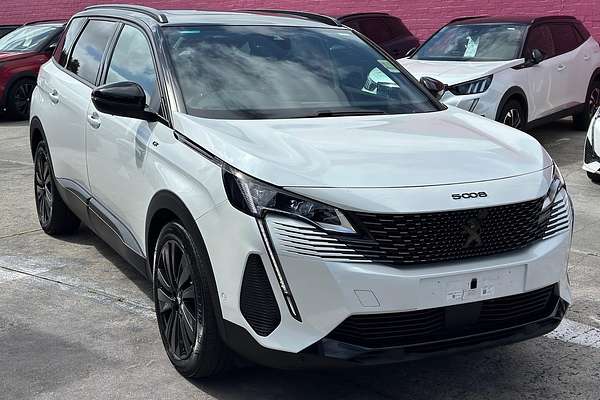 2022 Peugeot 5008 GT Sport P87