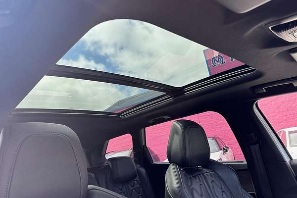 2022 Peugeot 5008 GT Sport P87