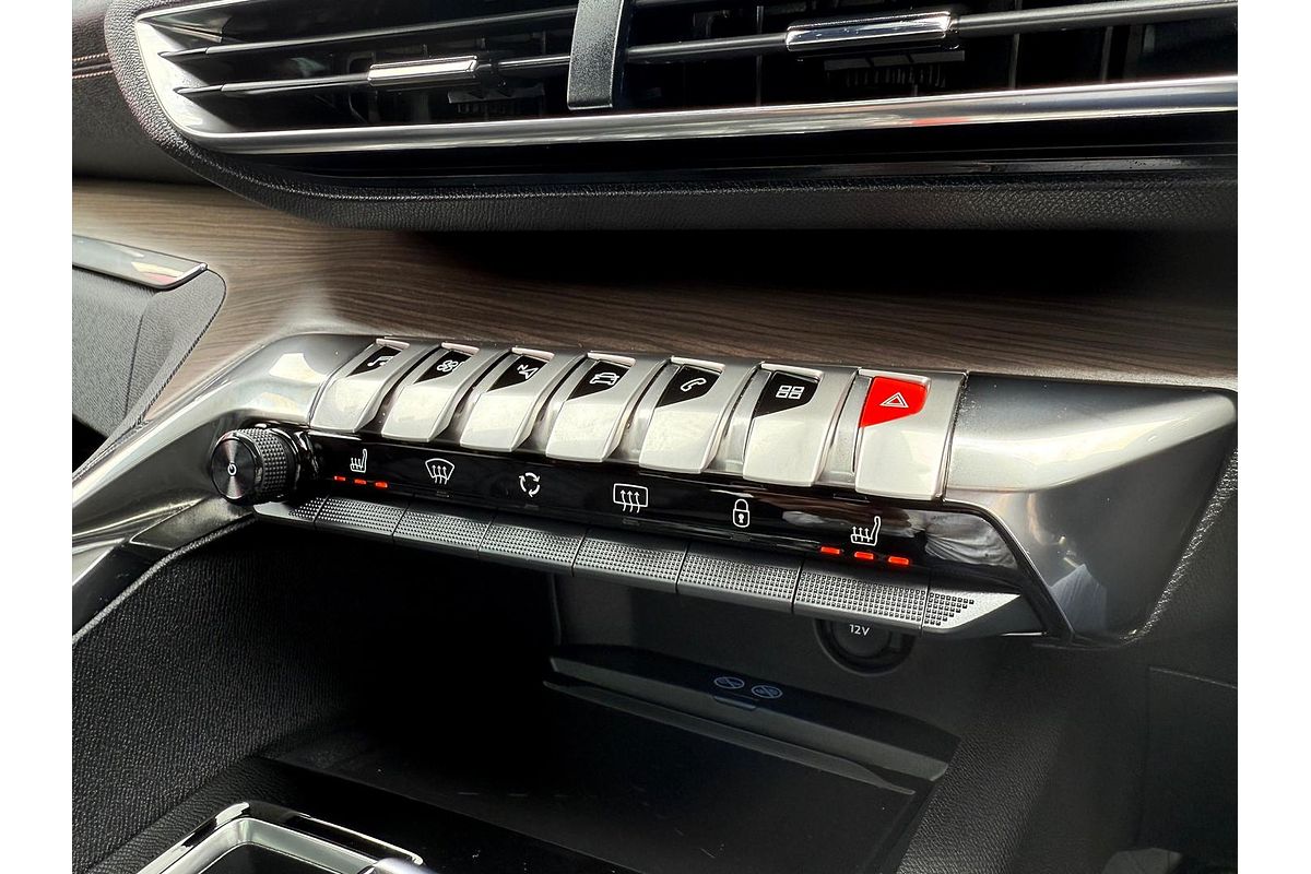 2022 Peugeot 3008 GT Sport P84