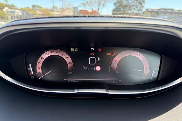 2022 Peugeot 5008 GT Sport P87