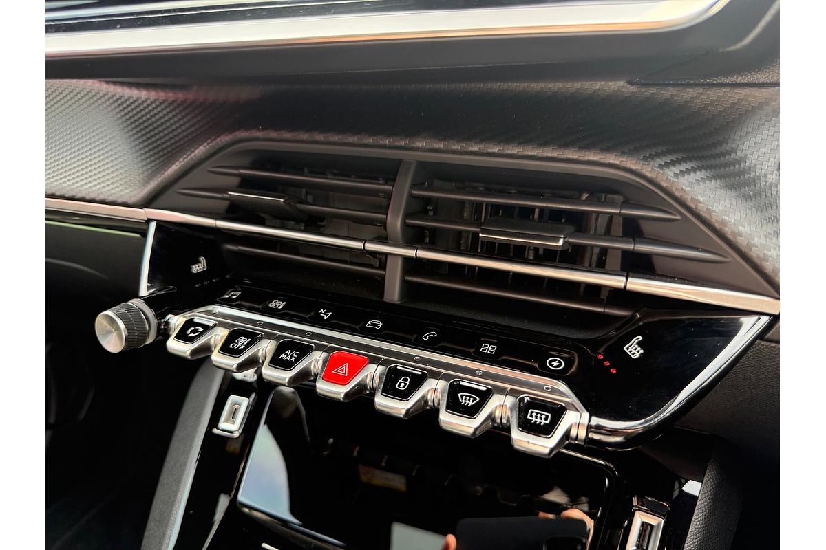 2023 Peugeot e-2008 GT P24