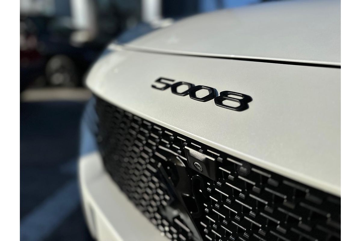 2022 Peugeot 5008 GT Sport P87