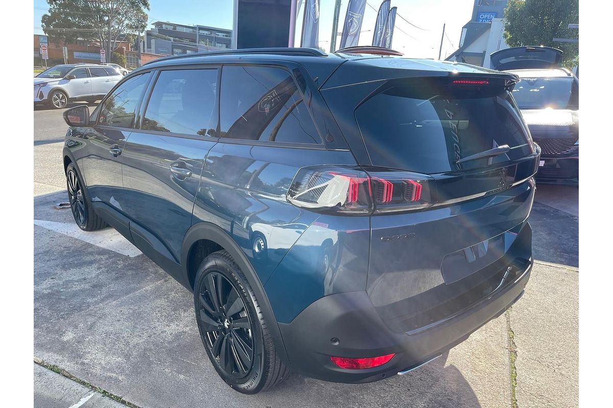 2022 Peugeot 5008 GT Sport P87