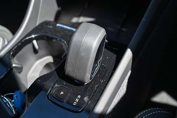 2024 Volvo EX40 Black Edition