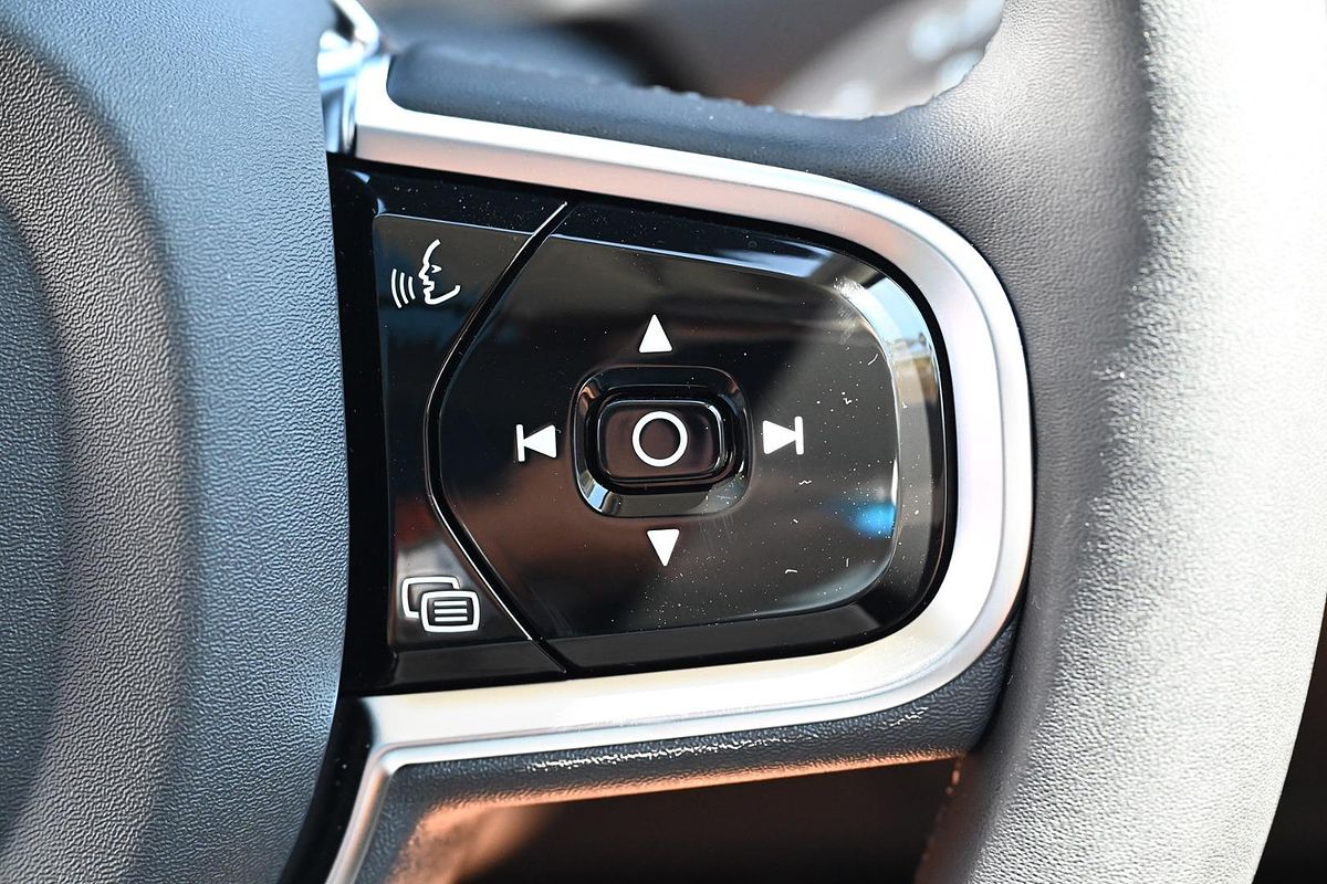 2024 Volvo XC90 Ultra B6 Bright