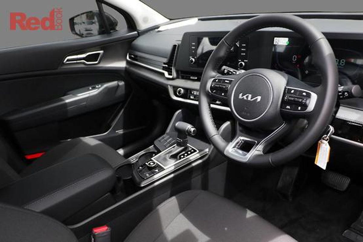 2025 Kia Sportage S NQ5