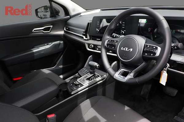 2025 Kia Sportage S NQ5