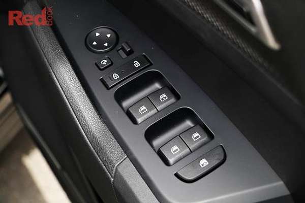 2025 Kia Sportage S NQ5