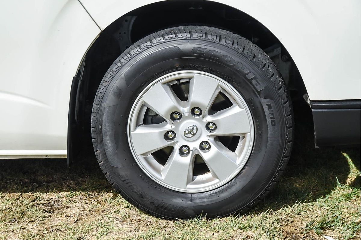 2016 Toyota Hiace TRH201R LWB