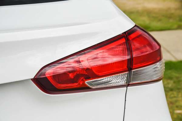 2018 Kia Cerato S YD