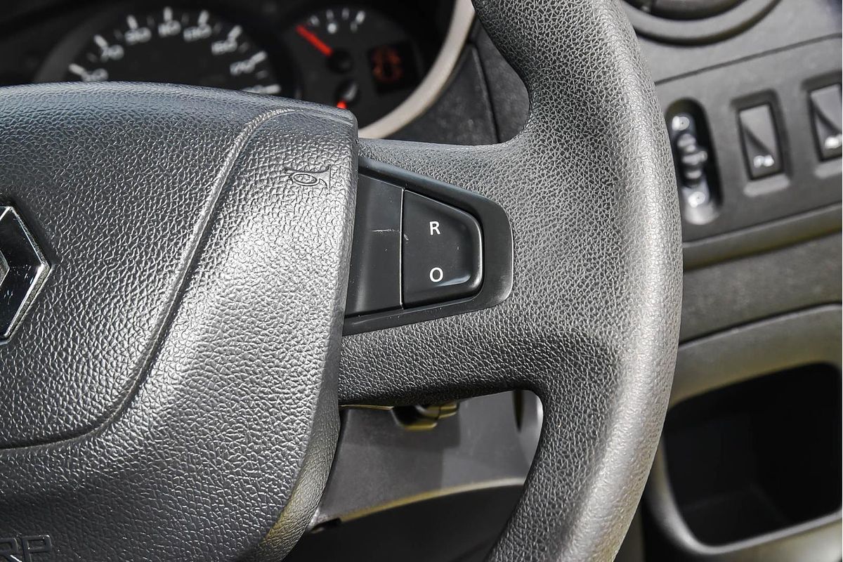 2017 Renault Master X62 LWB
