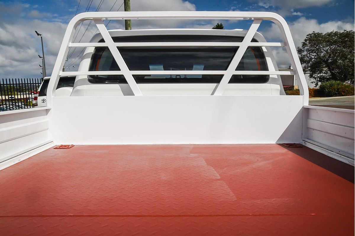 2018 Toyota Hilux SR GUN126R 4X4