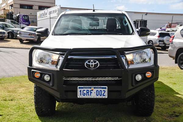 2018 Toyota Hilux SR GUN126R 4X4