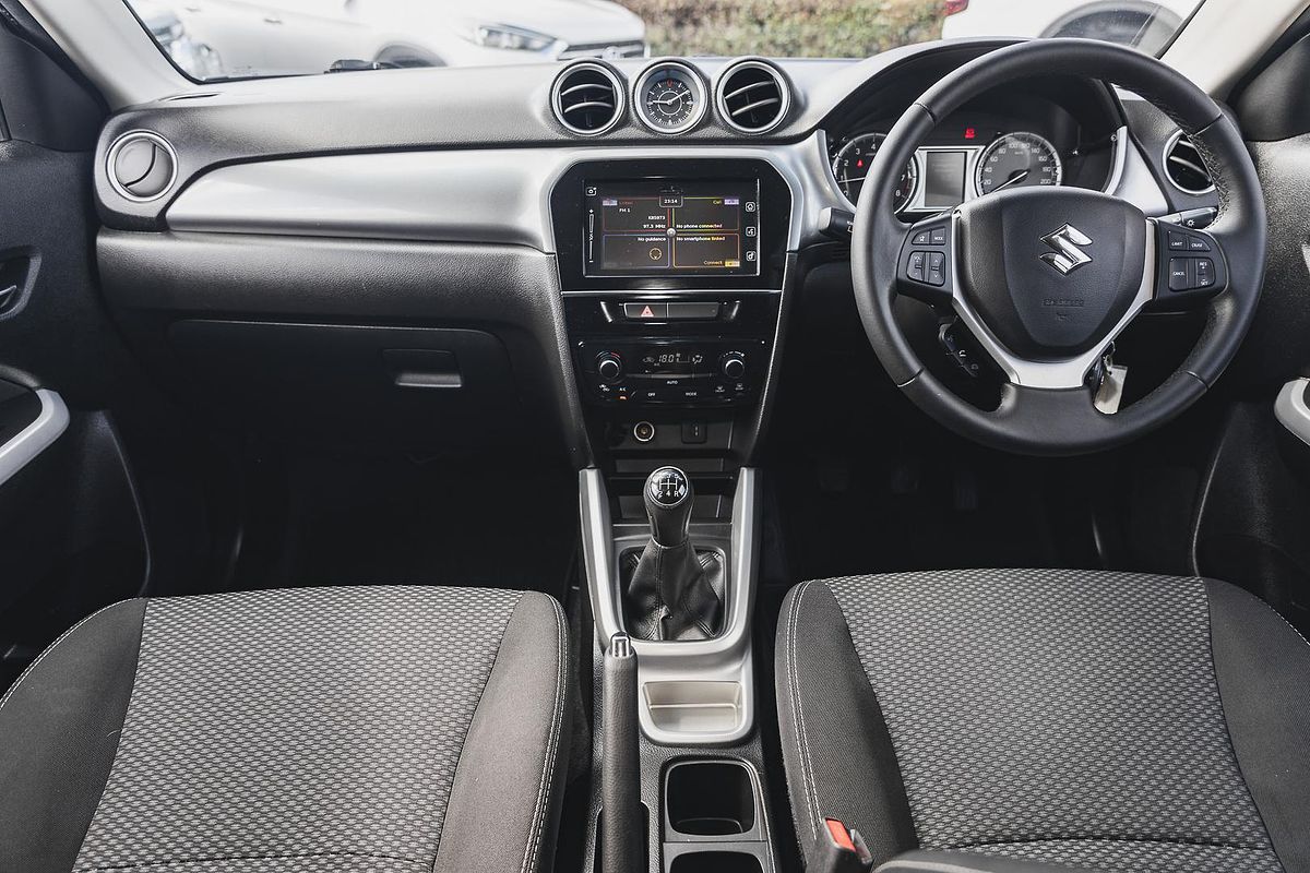 2016 Suzuki Vitara RT-S LY