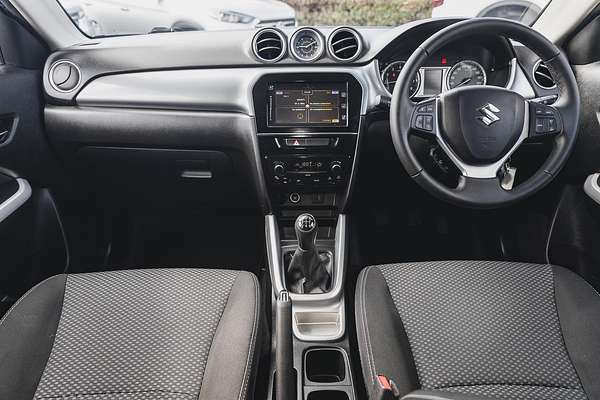 2016 Suzuki Vitara RT-S LY