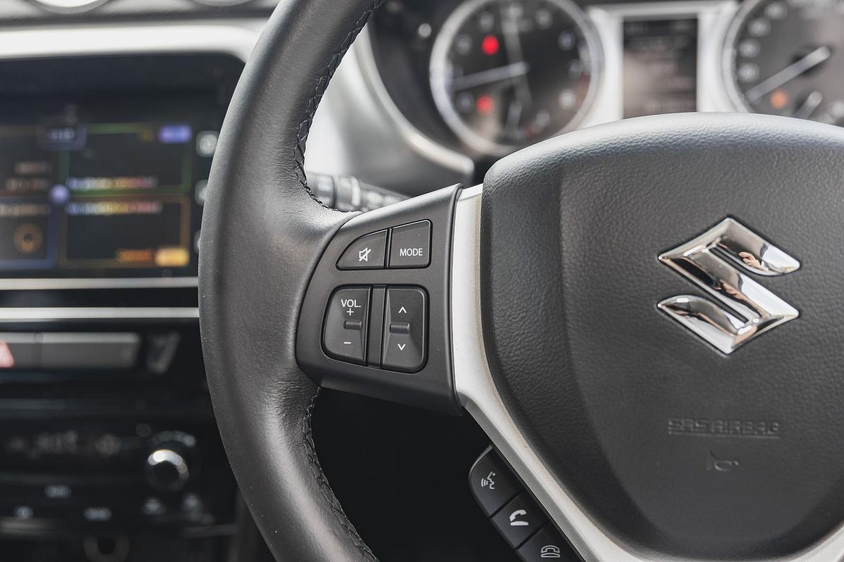 2016 Suzuki Vitara RT-S LY