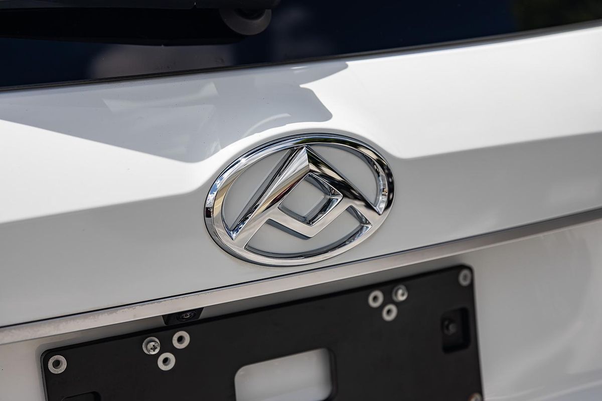 2023 LDV D90 Executive SV9A