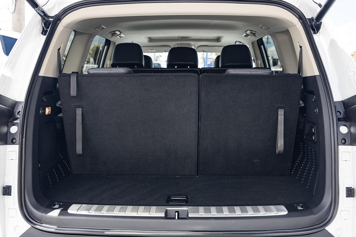 2023 LDV D90 Executive SV9A