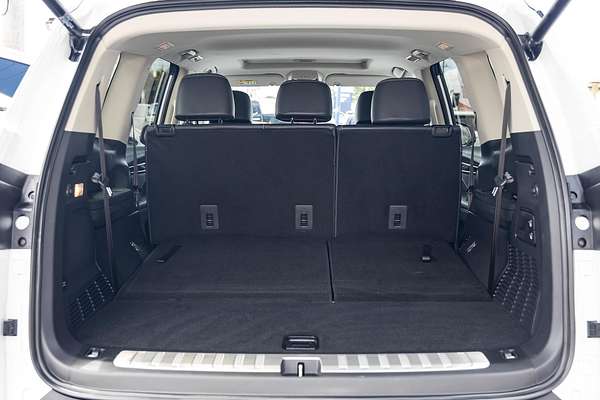 2023 LDV D90 Executive SV9A