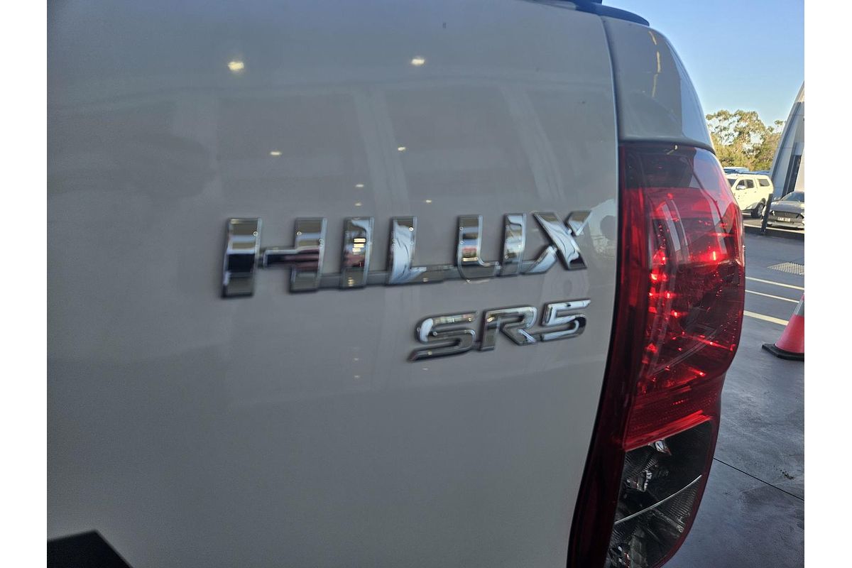 2018 Toyota Hilux SR5 GUN126R 4X4
