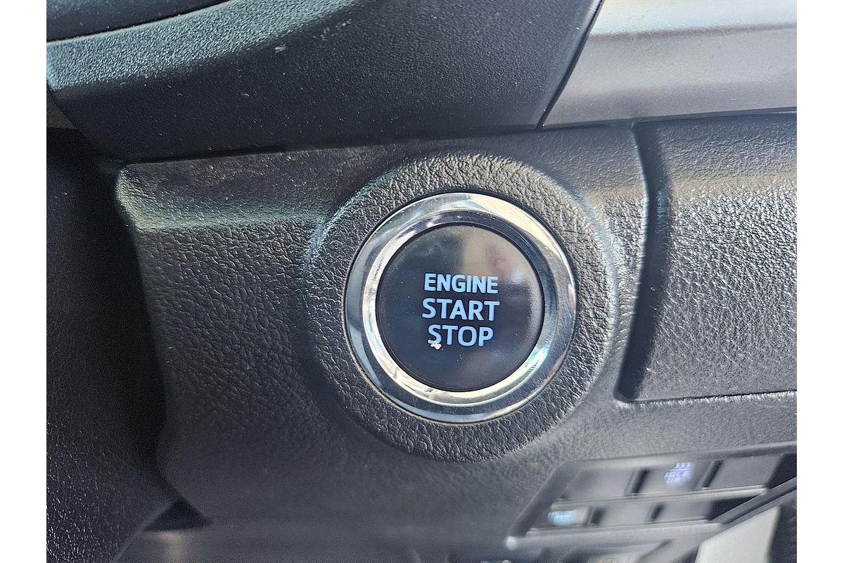 2018 Toyota Hilux SR5 GUN126R 4X4