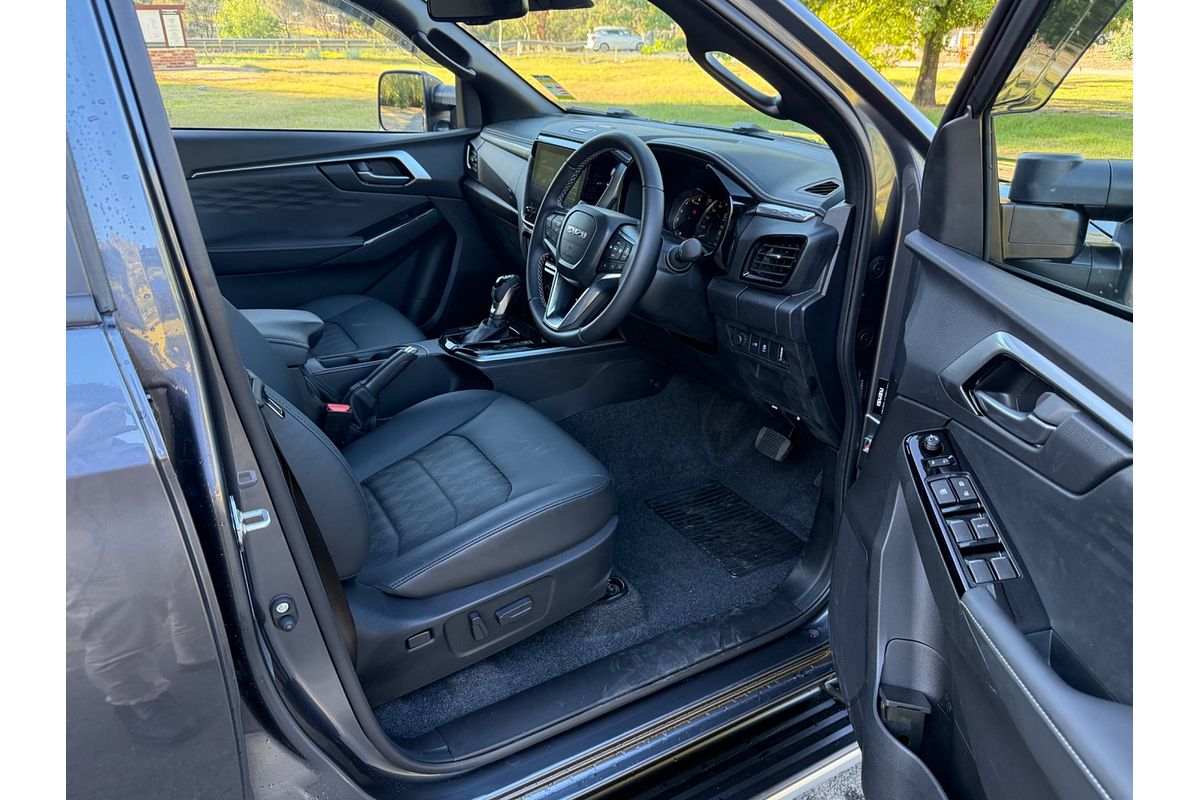2024 Isuzu D-MAX LS-U+ 4X4