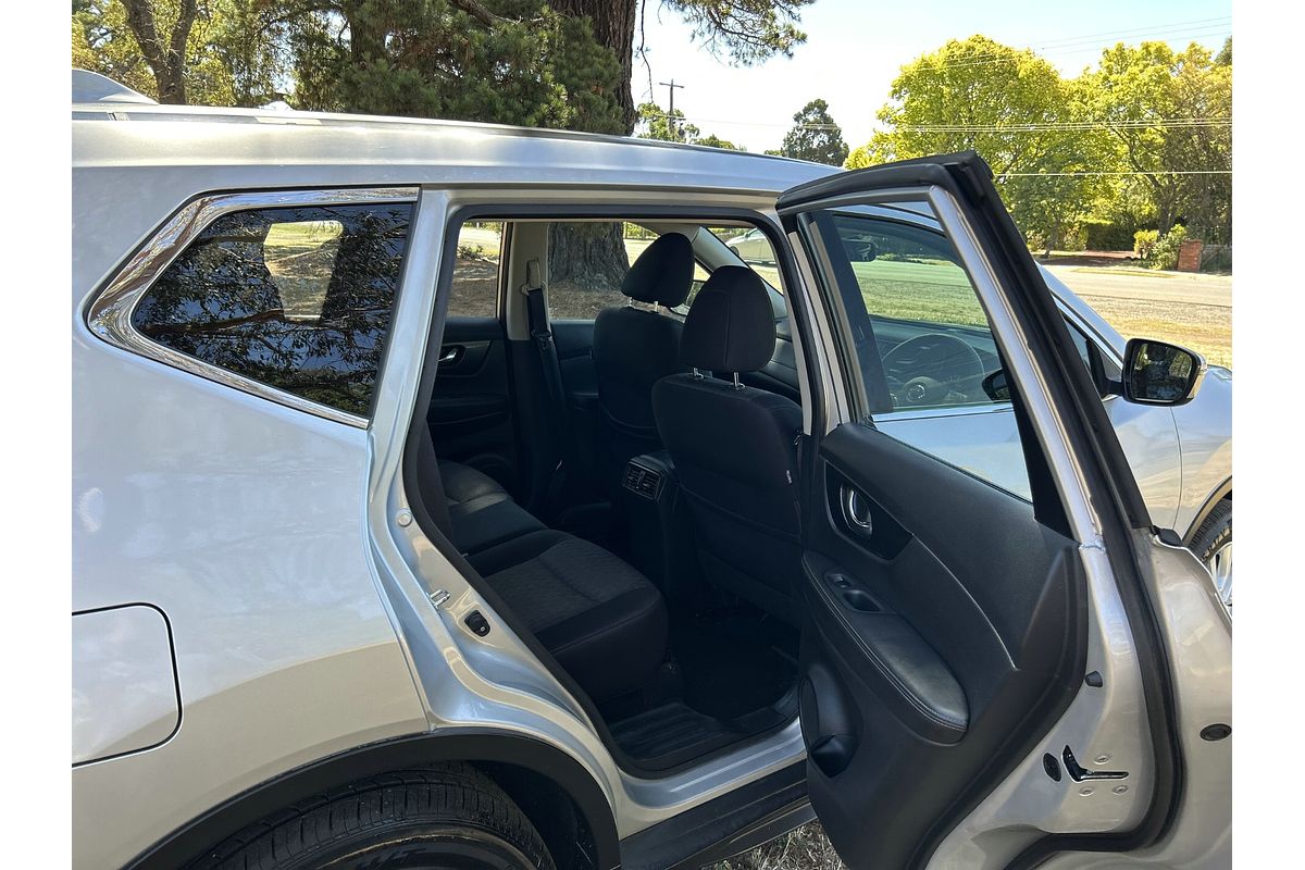 2017 Nissan X-TRAIL ST T32