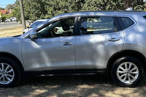 2017 Nissan X-TRAIL ST T32