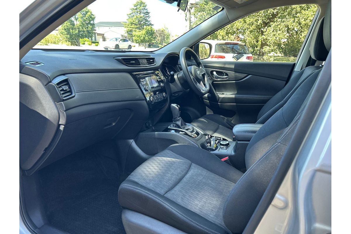 2017 Nissan X-TRAIL ST T32