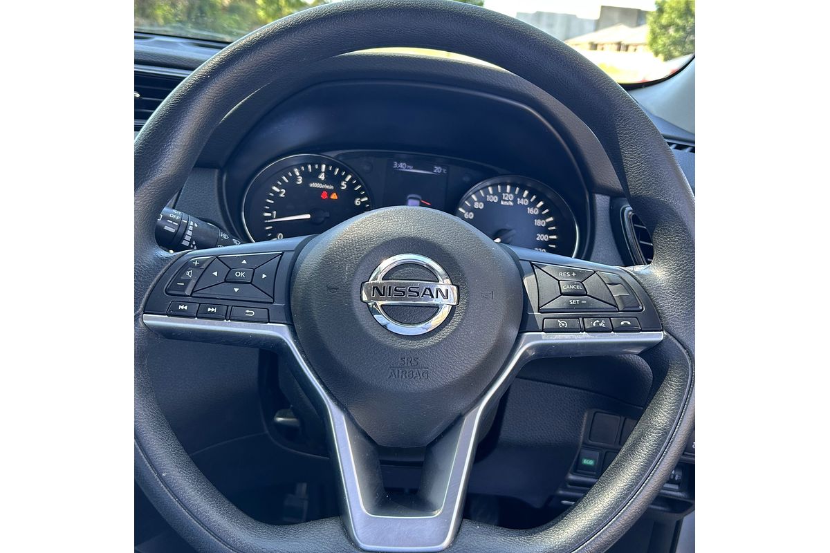 2017 Nissan X-TRAIL ST T32