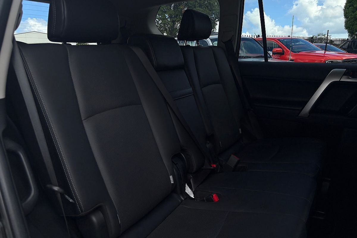 2023 Toyota Landcruiser Prado VX GDJ150R