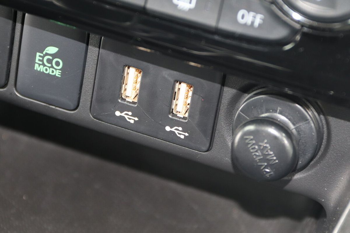 2023 Mitsubishi Eclipse Cross ES YB