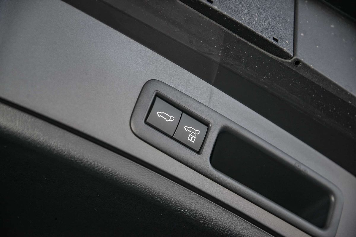 2023 Lexus UX UX300e Sports Luxury KMA10R