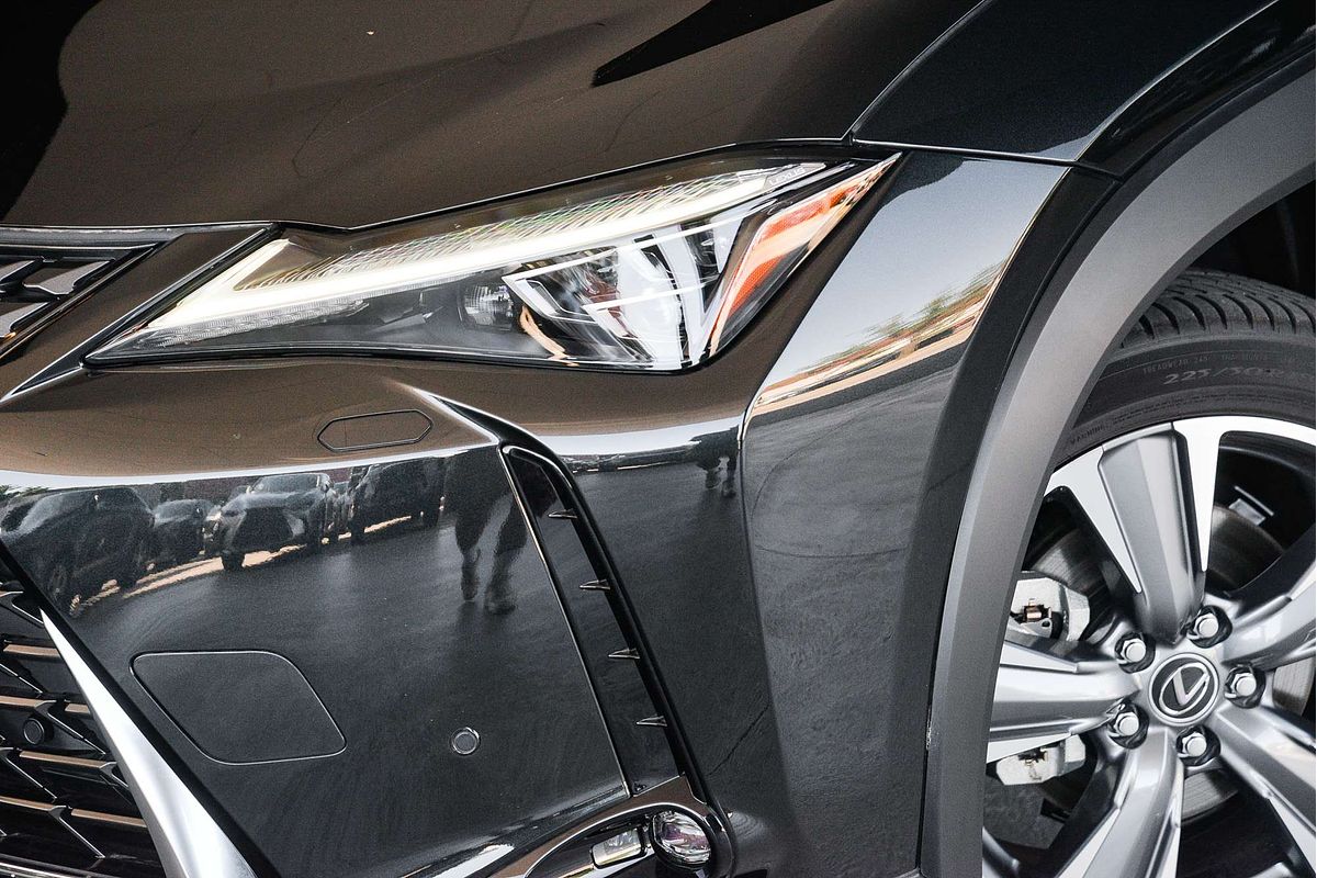 2023 Lexus UX UX300e Sports Luxury KMA10R