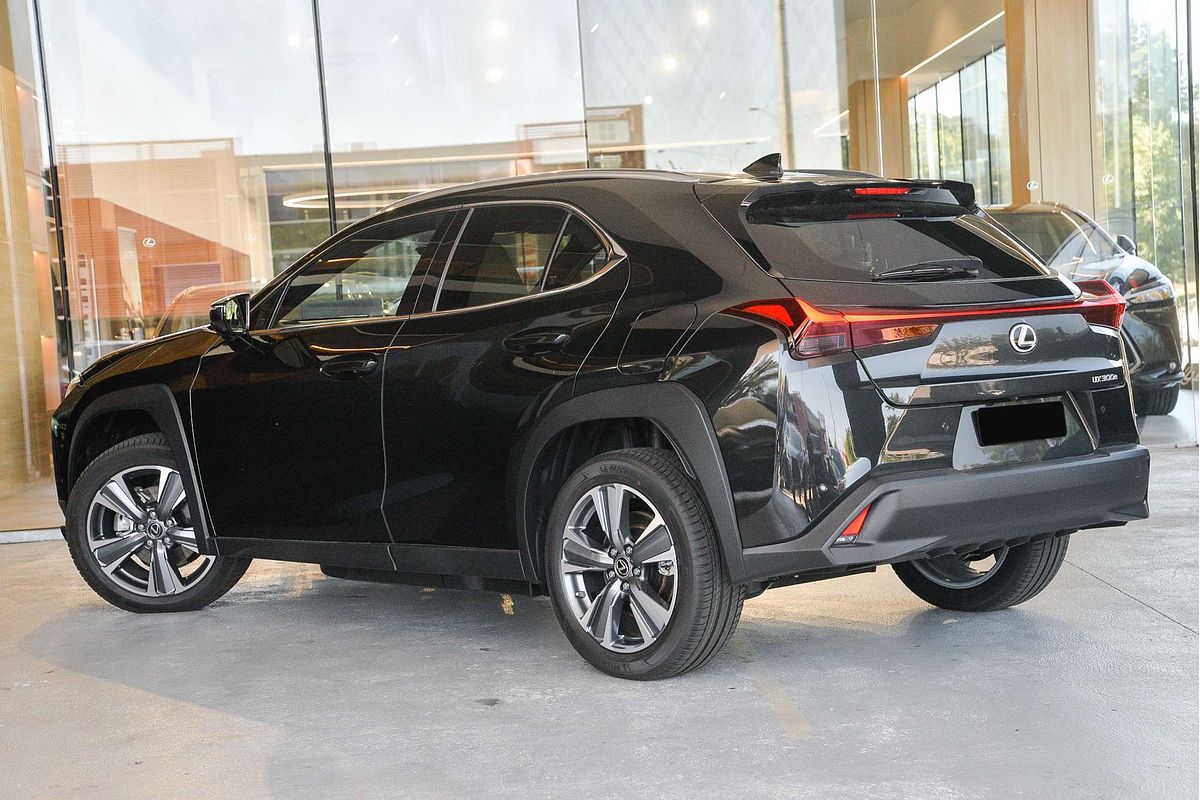 2023 Lexus UX UX300e Sports Luxury KMA10R