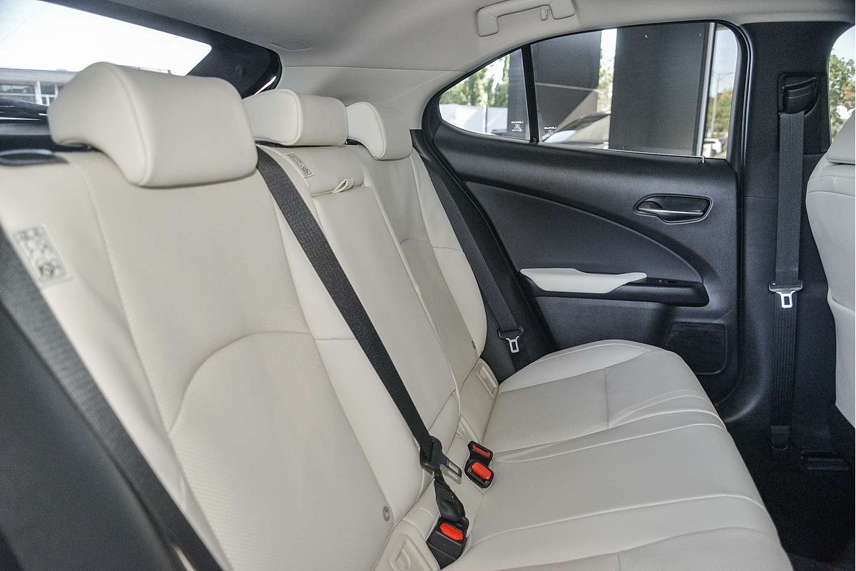 2023 Lexus UX UX300e Sports Luxury KMA10R