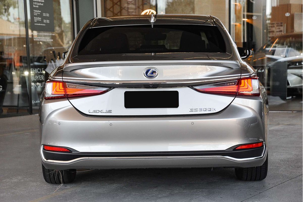 2021 Lexus ES ES300h Luxury AXZH10R