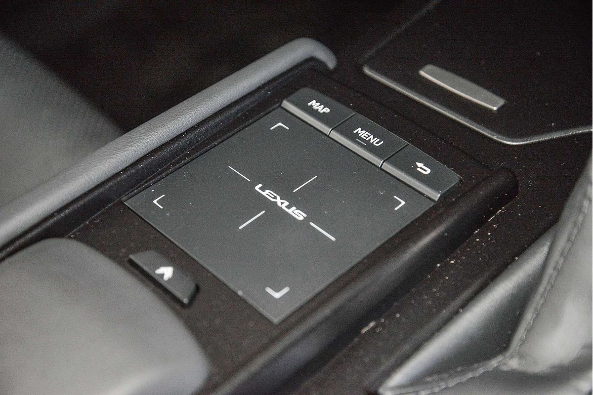 2021 Lexus ES ES300h Luxury AXZH10R